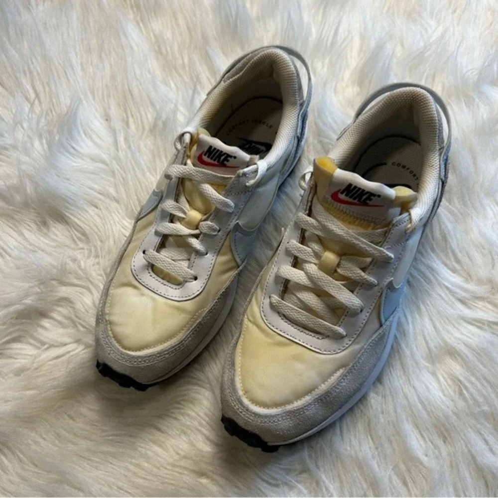 Nike Waffle Debut Sail Light Orewood Brown DH9523-105 Womens‎ 8 Low Top Sneakers